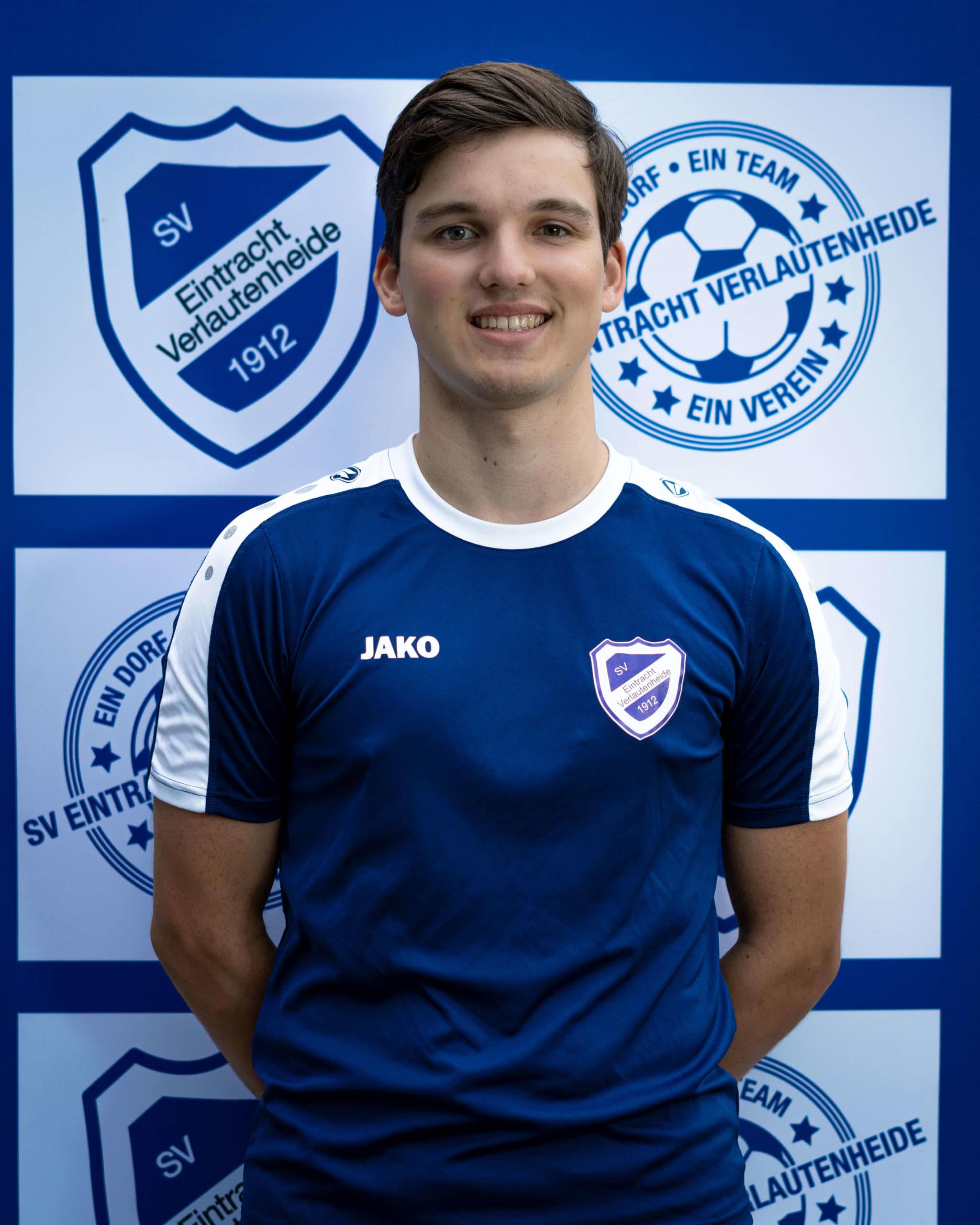 Linus Valentin Löcker